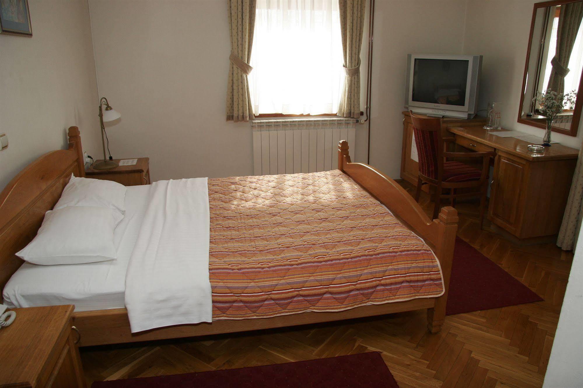 Hotel Sucevic Garni Belgrade Exterior photo